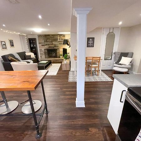 Spacious & Renovated 1Bd Suite W/Parking Toronto Exterior foto